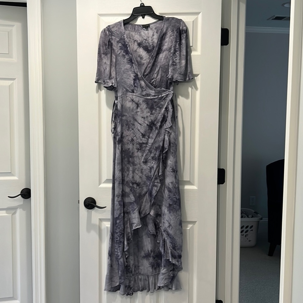 Coco + Carmen lavender wrap dress. S/M